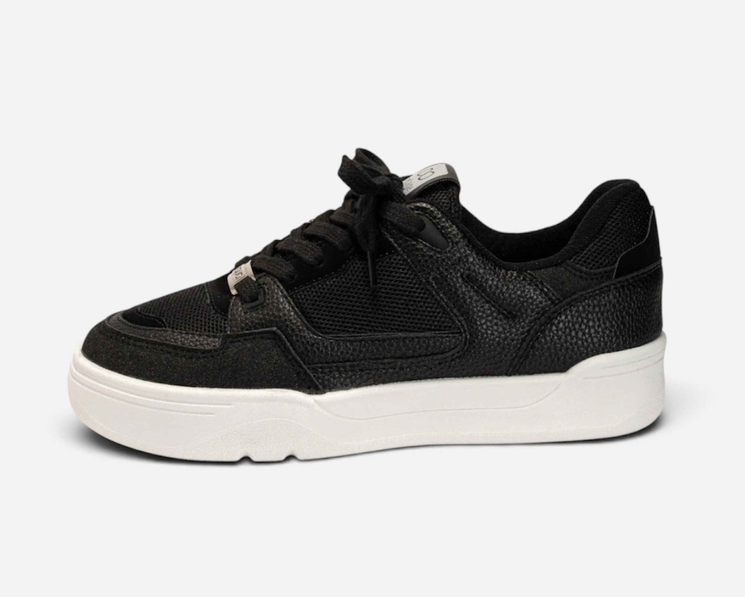 VETRA BLACK